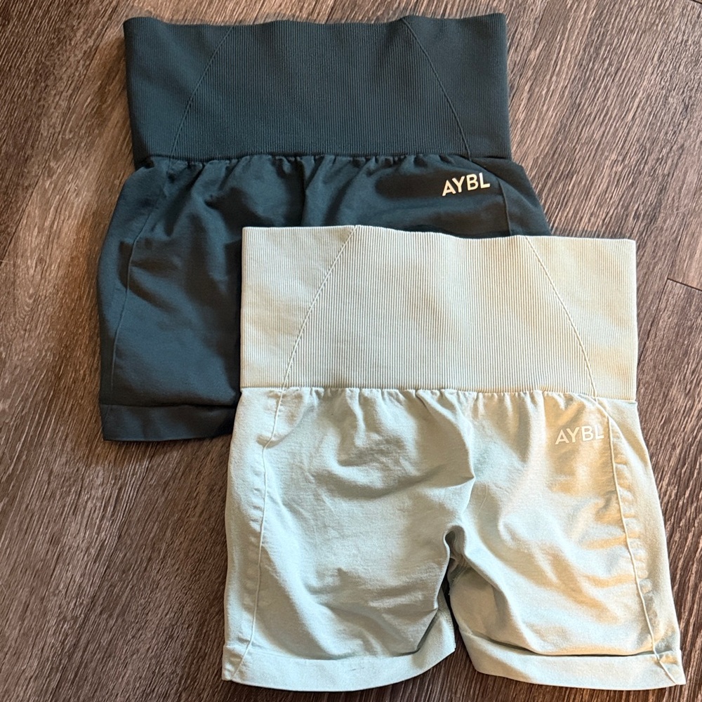 AYBL Women’s XS gym shorts- fit more like a small